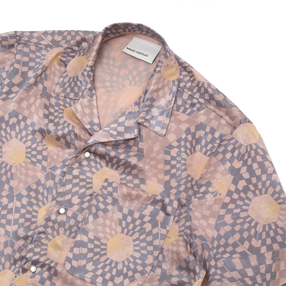 Short Sleeve Wave Shirt - Warped Honeycomb Print