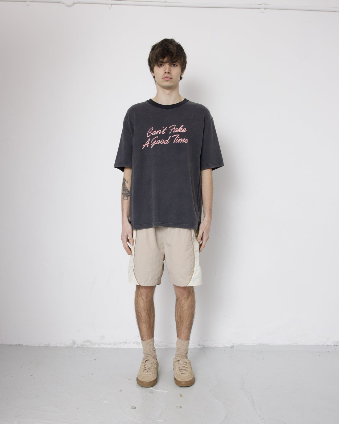 Delay Shorts - Sand Mix Washed