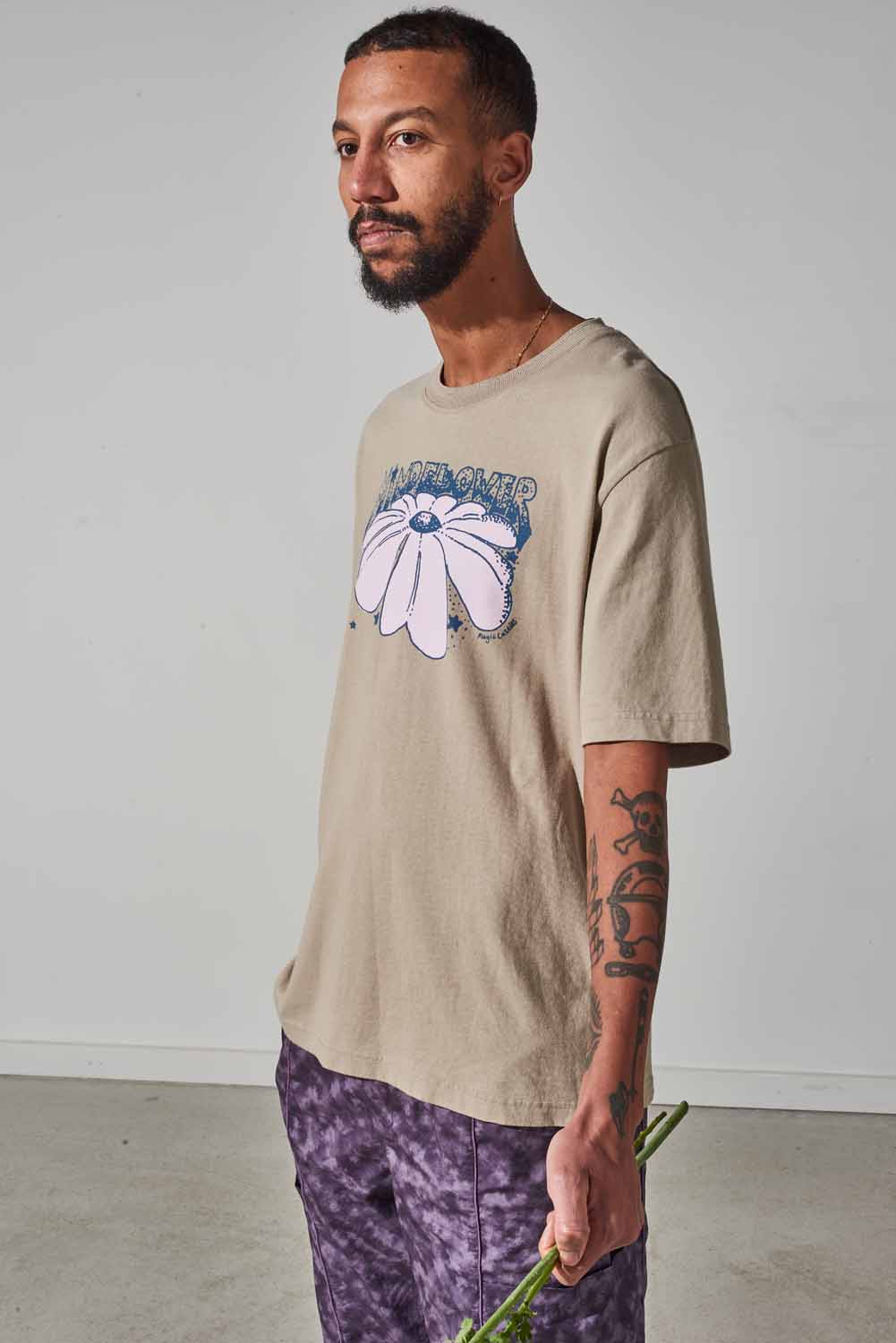 Slack - Mindflower Short Sleeve T-Shirt - Stone Grey - Archive Magic Castles